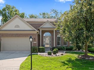 16077 Homestead Cir #315, Northville, MI 48168