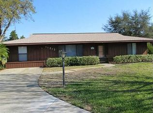 11213 Lake Eustis Dr, Leesburg, FL 34788