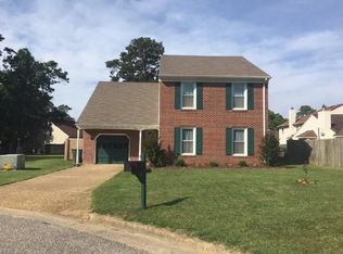 896 Gunston Ct, Newport News, VA 23608