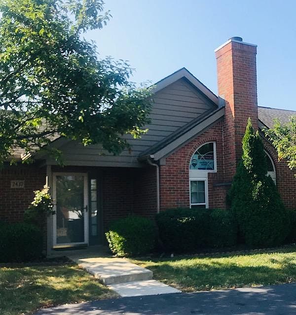 1st image of 2437 Sportsman Dr