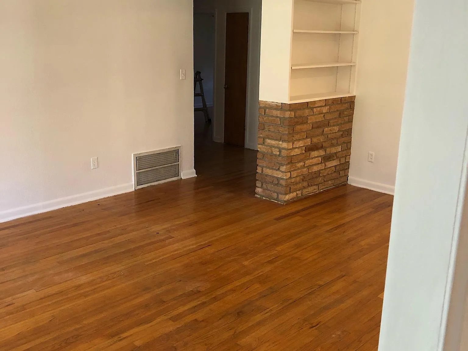 3 bed, 1571 sqft, $1,800 — Photo 4