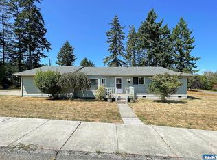 1506 S E St, Pt Angeles, WA 98363