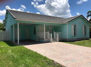 15964 SW 97th Ter, Miami, FL 33196