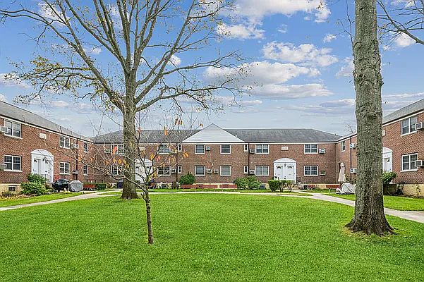 1st image of 255-12 61st Ave #2