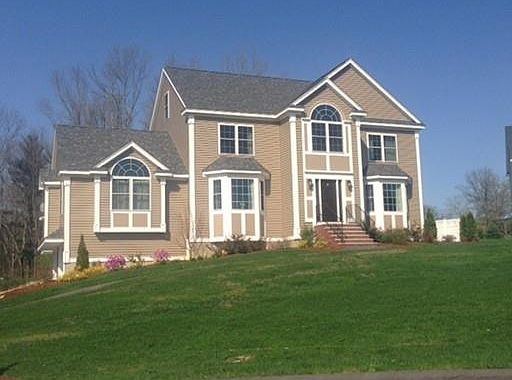 1st image of 3 Livingston Ln