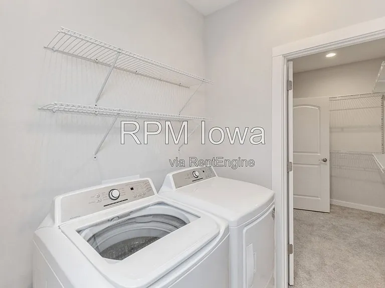 6810 Bright St — Photo 10