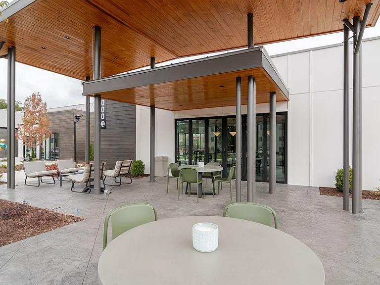 Treesort Luxury Living — Photo 5
