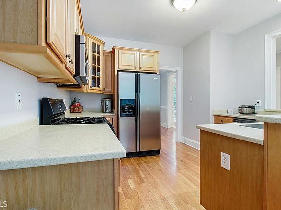 5th image of 160 Eagles Nest Dr