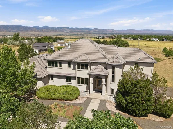 6719 Lakeside Circle, Littleton, CO 80125