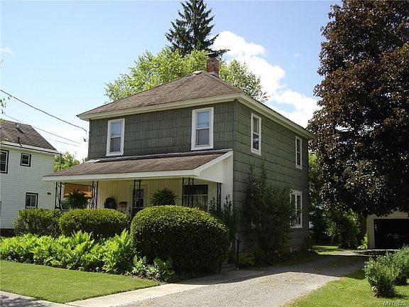 2nd image of 9 Green St