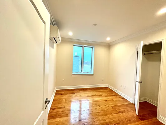 Rented by Douglas Elliman | media 6