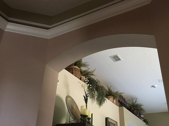 5th image of 9114 Edenshire Cir
