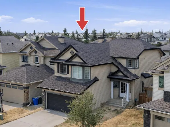 75 E Somerset Mnr SW, Calgary, AB T2Y 3V7