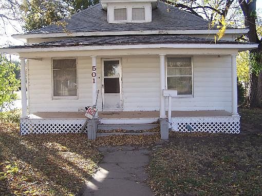 1st image of 501 N Main St