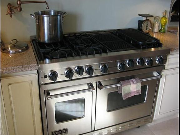 5th image of 4388 Vista Dr #A