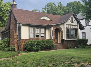 1322 SW Collins Ave, Topeka, KS 66604