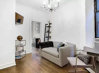 54 Barrow St APT 2, New York, NY 10014