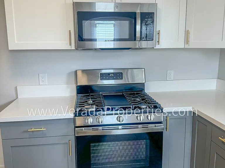 3738 Villa Ter — Photo 14