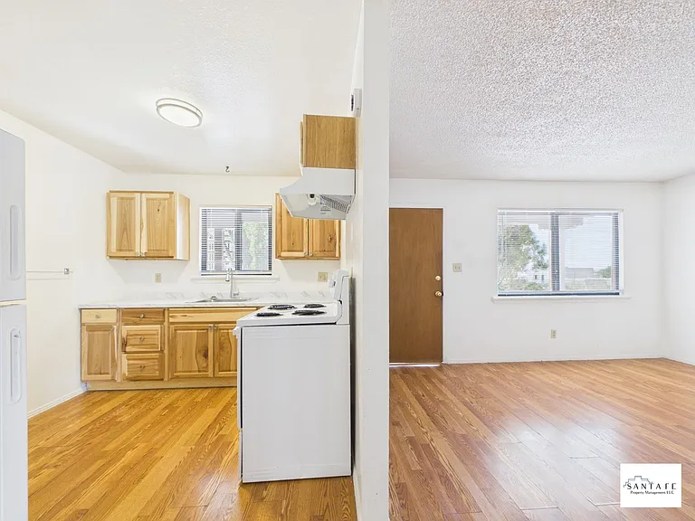 302 Artist Rd — Photo 7
