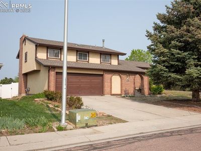 2080 Seven Arrow Dr, Colorado Springs, CO, 80915
