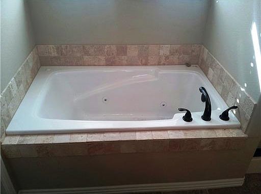 4th image of 6373 Persimmon St