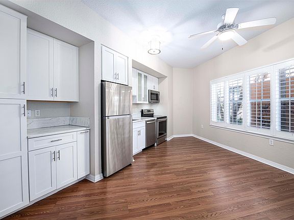 Kitchen / Living space