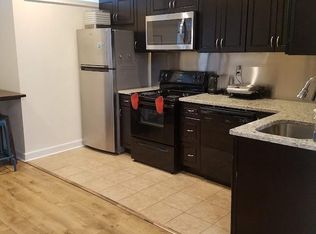 319 Market St APT 4, Philadelphia, PA 19106