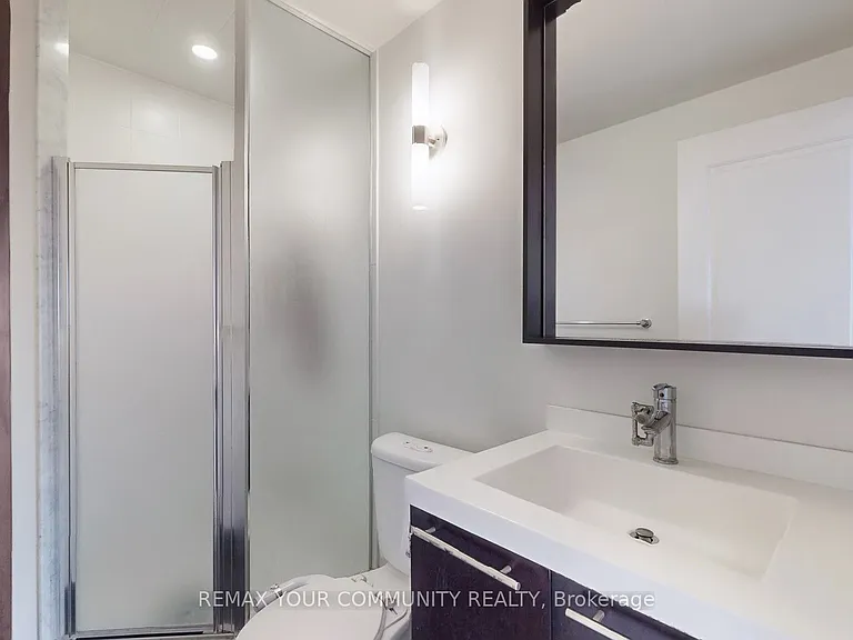 100 Harrison Garden Blvd S #1422 — Photo 30