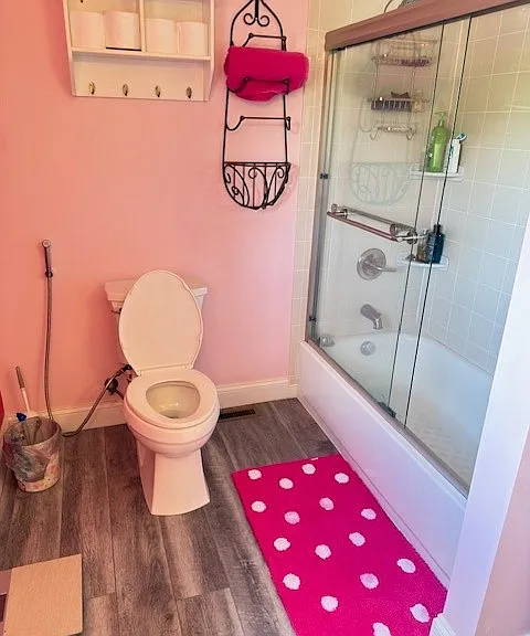 6704 Burnside Ln — Photo 29