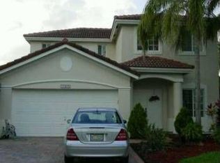 15453 SW 151st Ter, Miami, FL 33196