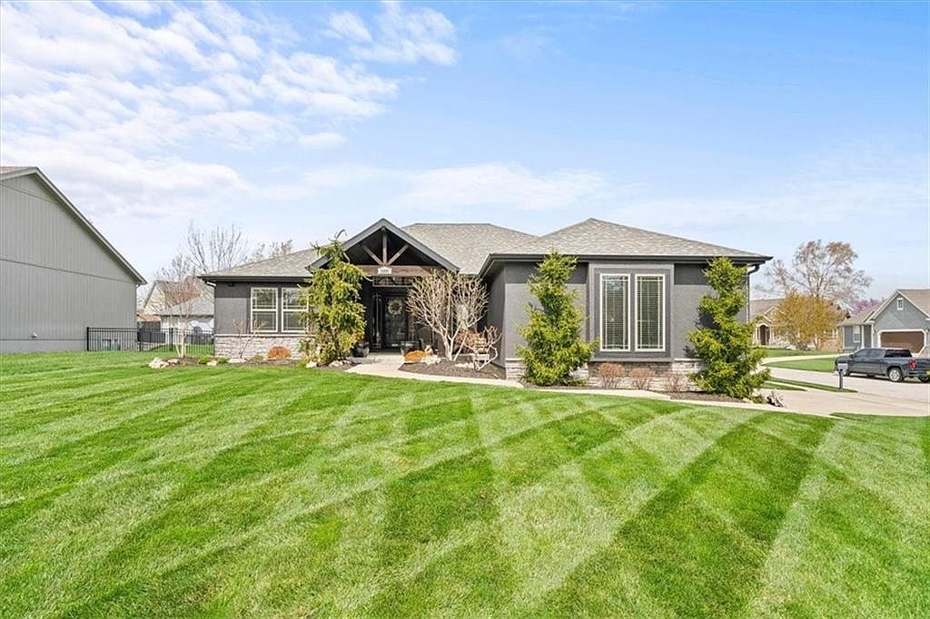 20880 W 224th St, Spring Hill, KS 66083 | Zillow