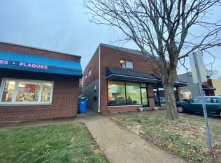 221 S Locust St #2, Champaign, IL 61820