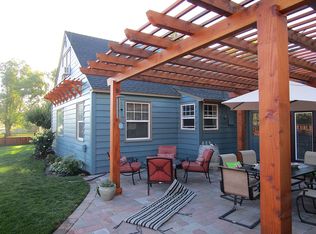 405 SW 12th St, Redmond, OR 97756