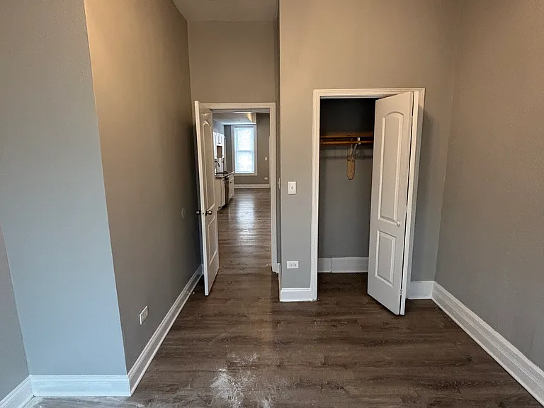 1350 E 76th St — Photo 3