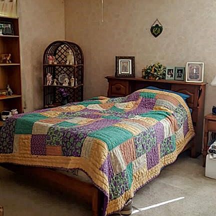3rd image of 4823 Cloverfield Dr