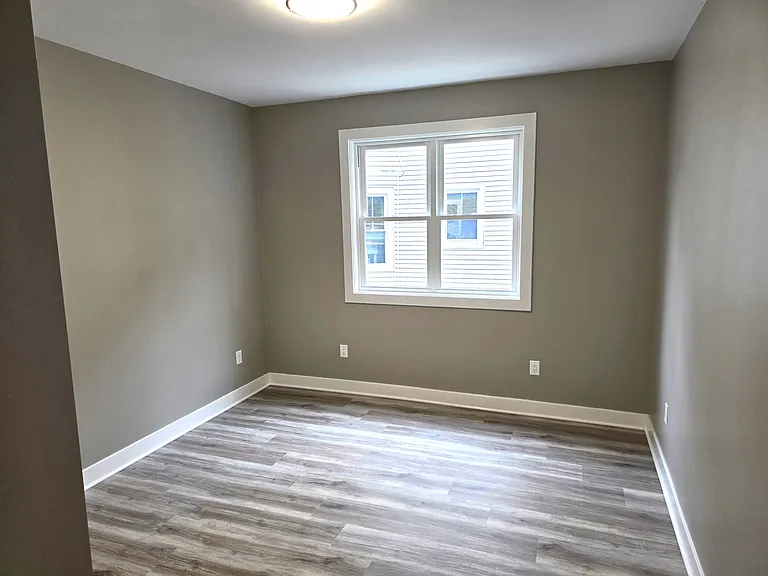 39 Fiske St #1 — Photo 15