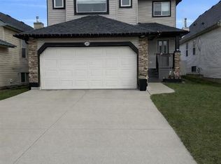 265 S Bridlemeadows Cmn SW, Calgary, AB T2Y4V4
