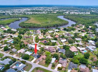 747 SE Forgal St, Port Saint Lucie, FL 34983