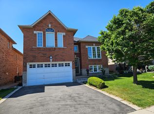 3227 Scotch Pine Gate, Mississauga, ON L5N8E6