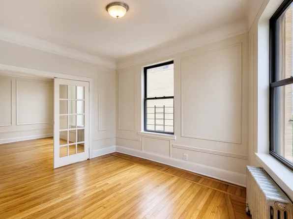 150 Haven Avenue image 5 of 16