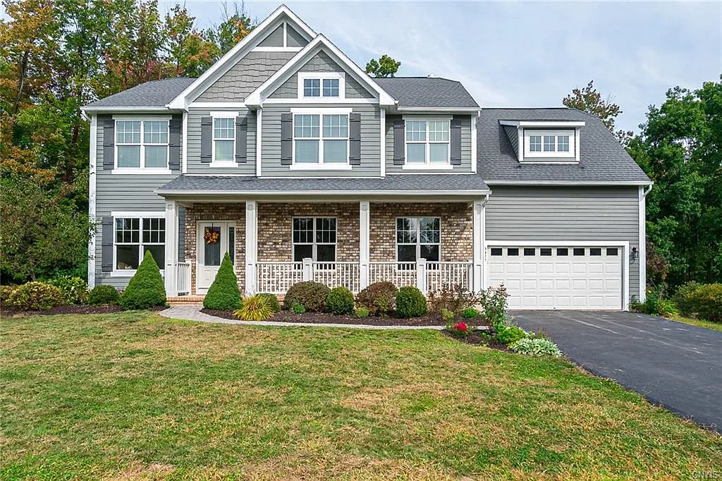 3322 Oak Brook Rd photo 1