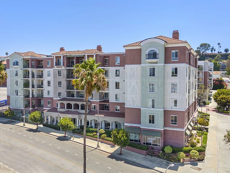 3750 Santa Rosalia Dr #408 — Photo 23