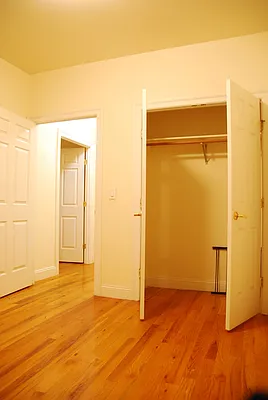 Rented by Bohemia Realty Group | media 19