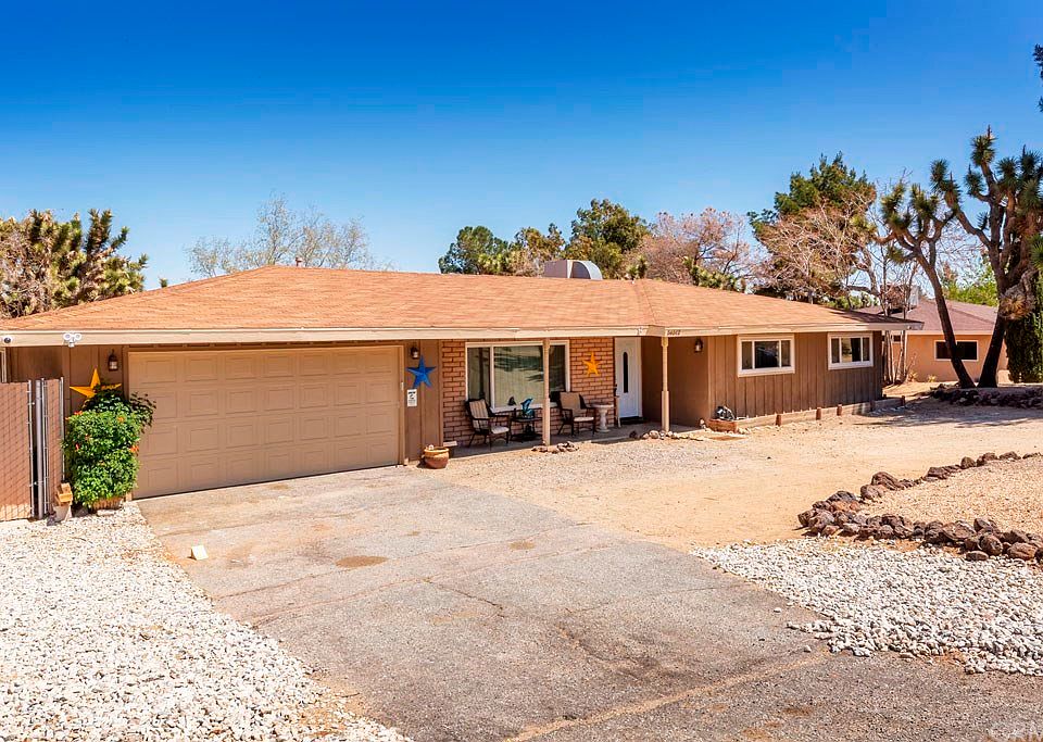 1st image of 56512 Desert Gold Dr