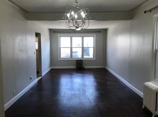 1832 Tomlinson Ave #1, Bronx, NY 10461
