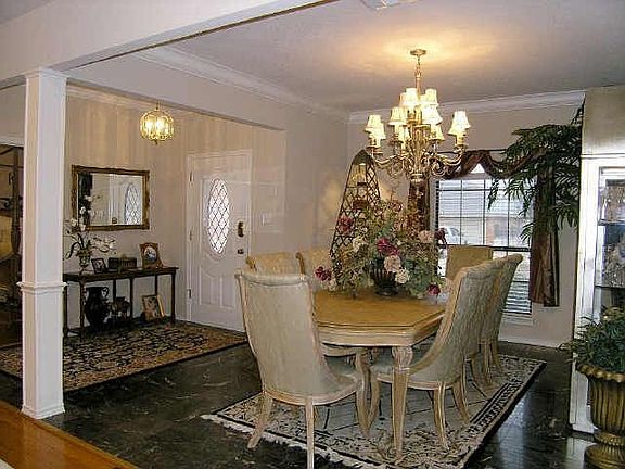 2nd image of 6711 Nantucket Ln