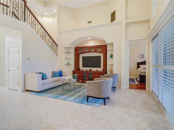 3rd image of 2252 Island Cove Cir