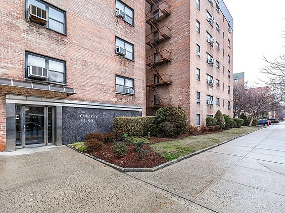 2nd image of 3165 138th St