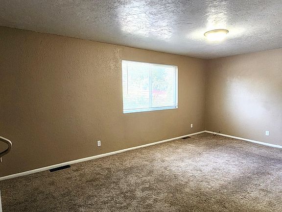 3rd image of 52 W Merrimac Ave #52