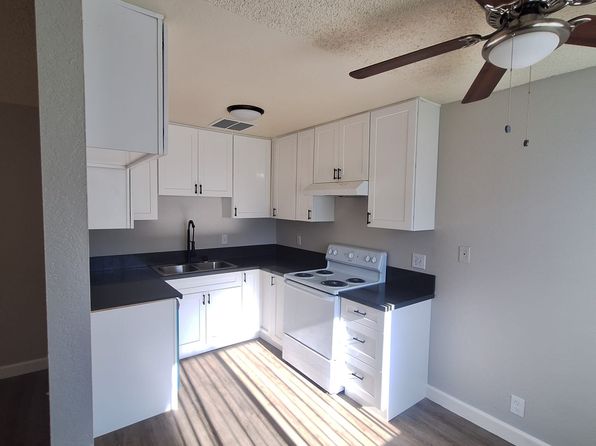 557 S El Cielo Rd APT 14